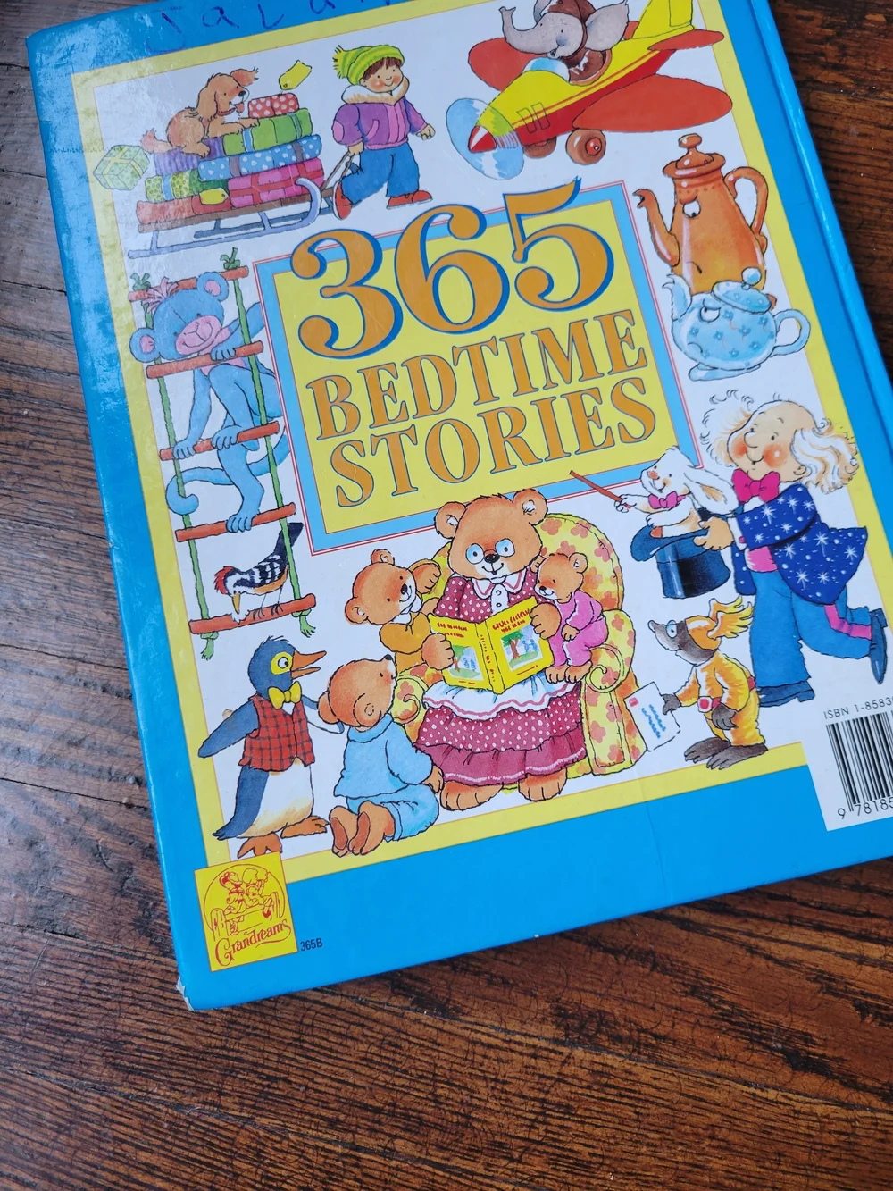 365 Bedtime Stories, A New Story For Every Day Anne McKie Hardcover, 1997 Age 3+